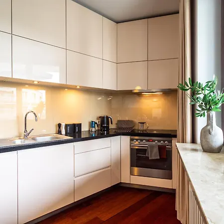 3d Ludwinowska 11 * Krakov